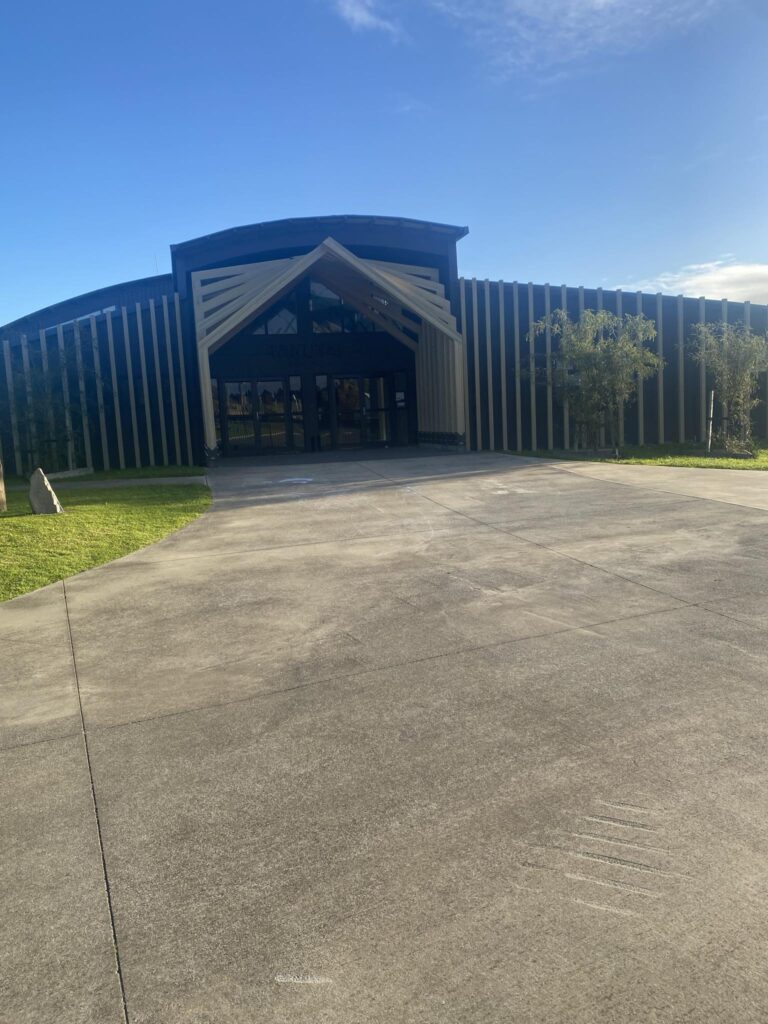 Te Huruhi Primary School Front